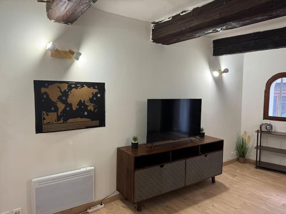 Appartement T2 Cosy Centre-Ville ペルヌ・レ・フォンテーヌ エクステリア 写真